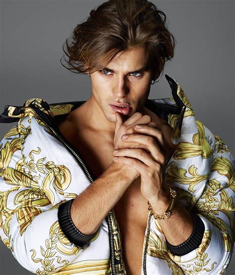 plus size models versace|Versace models men.